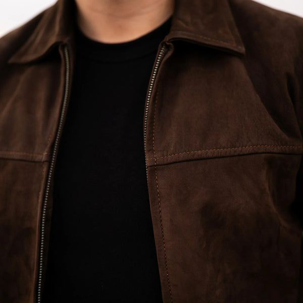 Close-up of premium Mexican Nubuck leather with matte elegance – Valle.