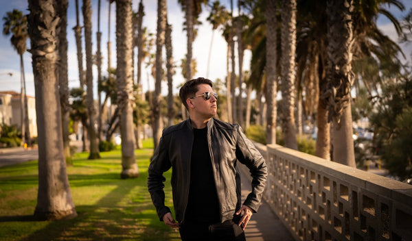 Premium men’s leather jacket with timeless design – Pedregal model.
